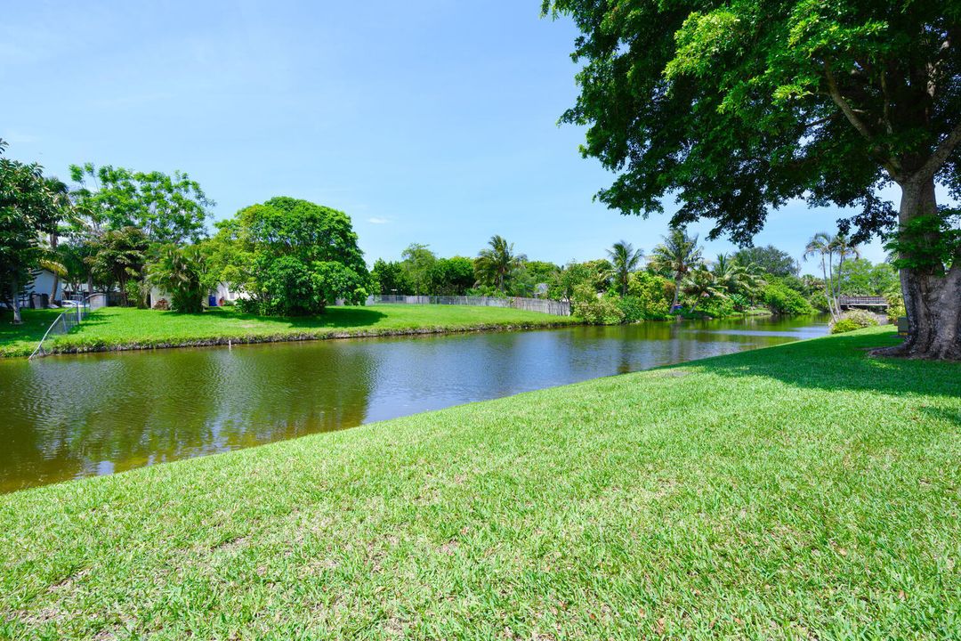 For Sale: $259,000 (3 beds, 2 baths, 1448 Square Feet)