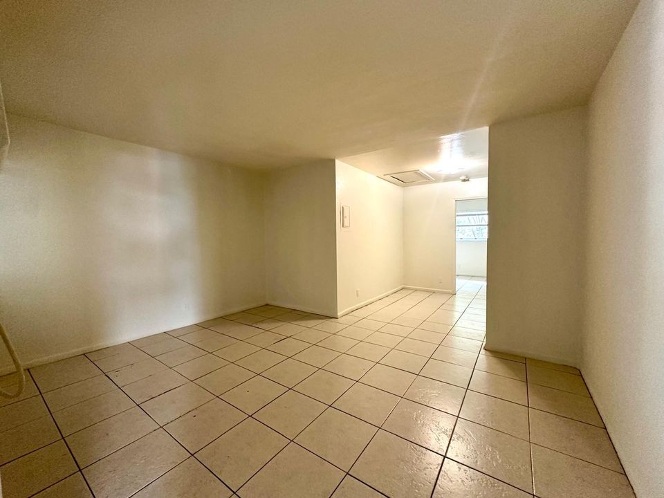 En Renta: $1,400 (1 camas, 1 baños, 850 Pies cuadrados)