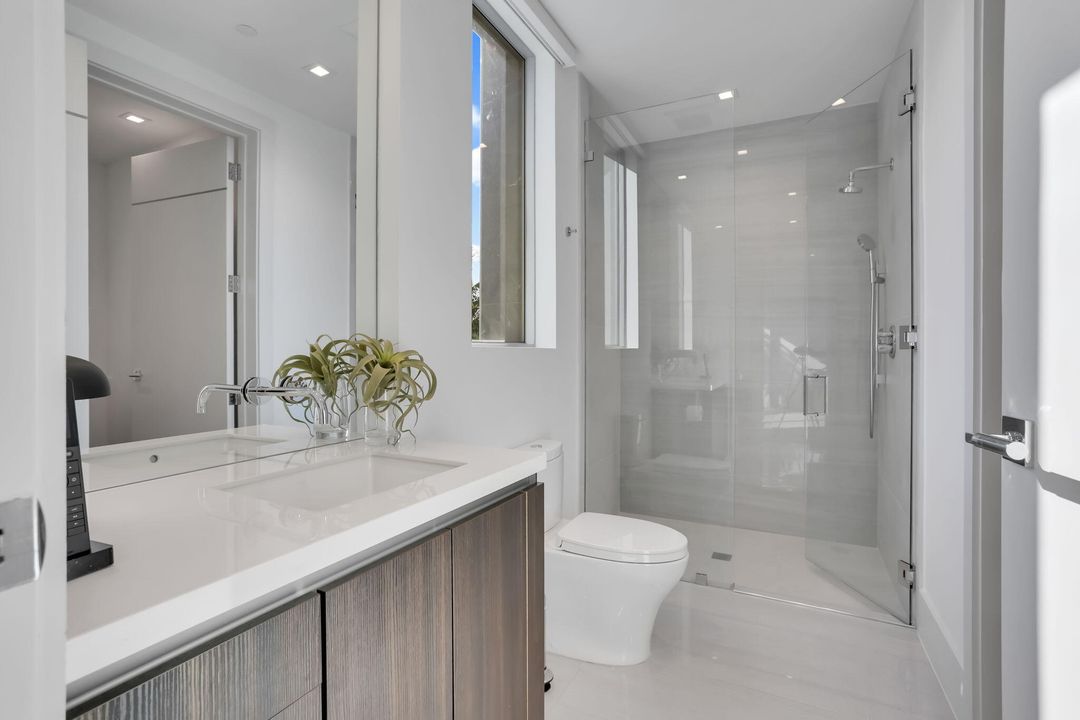 For Sale: $6,950,000 (4 beds, 4 baths, 3830 Square Feet)