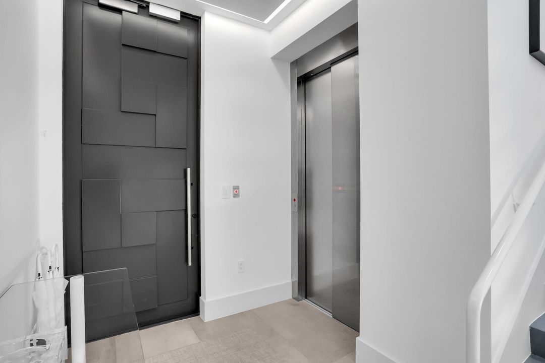 For Sale: $6,950,000 (4 beds, 4 baths, 3830 Square Feet)