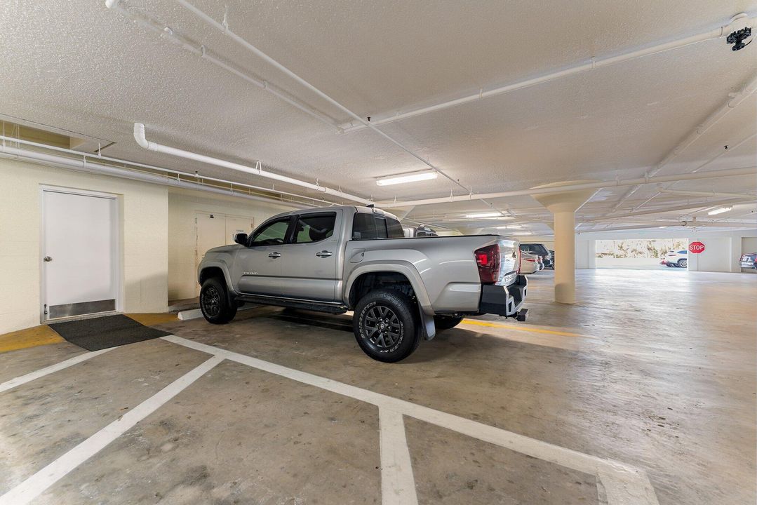 待售: $1,125,000 (2 贝兹, 2 浴室, 1662 平方英尺)