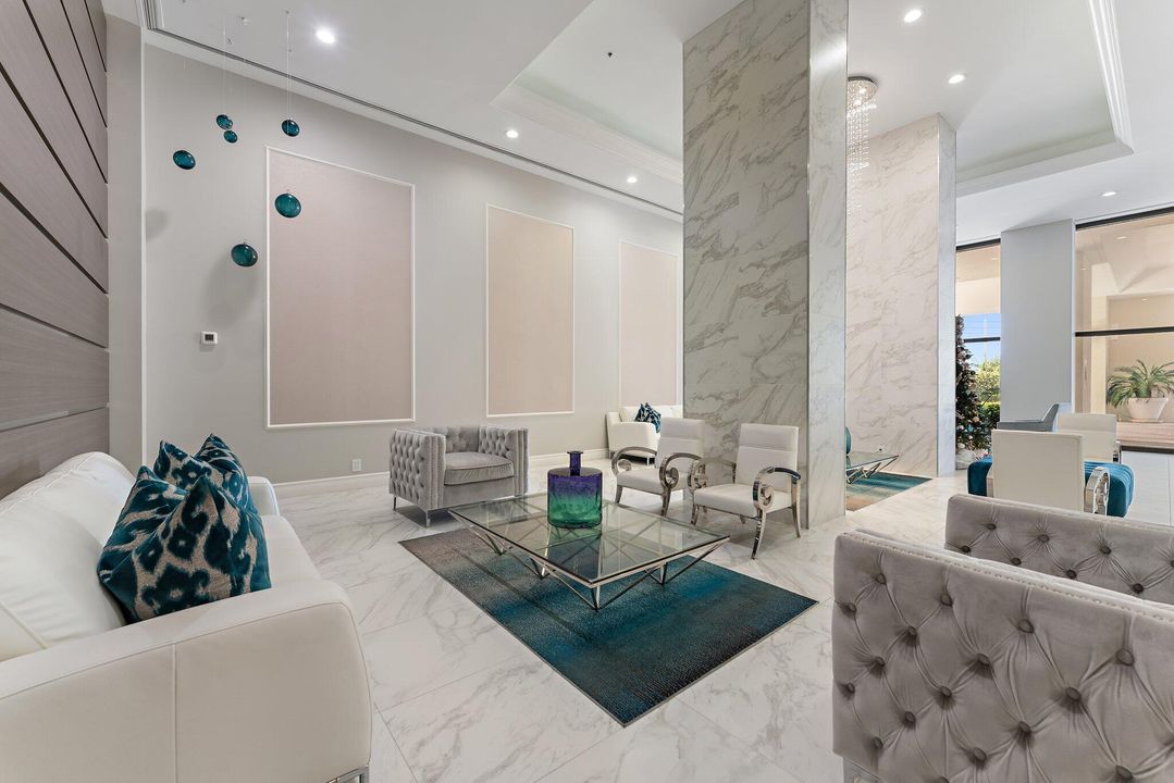 待售: $1,125,000 (2 贝兹, 2 浴室, 1662 平方英尺)