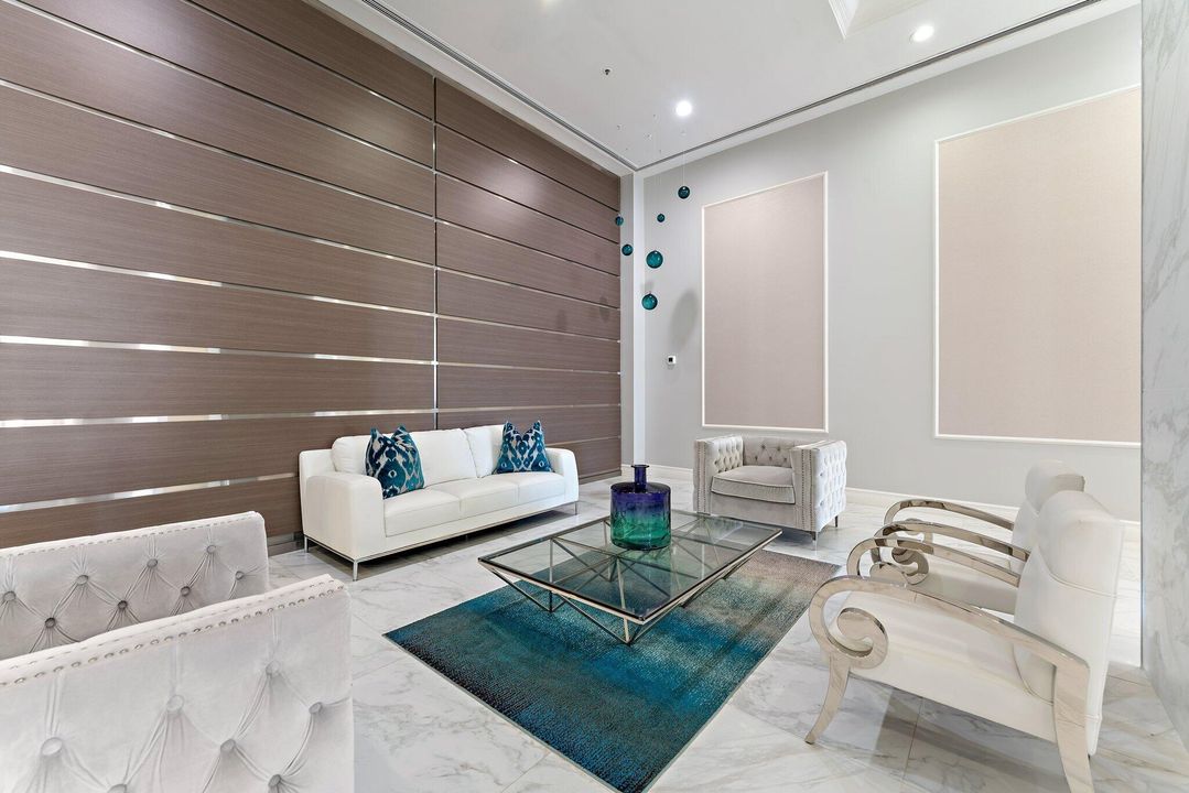 待售: $1,125,000 (2 贝兹, 2 浴室, 1662 平方英尺)