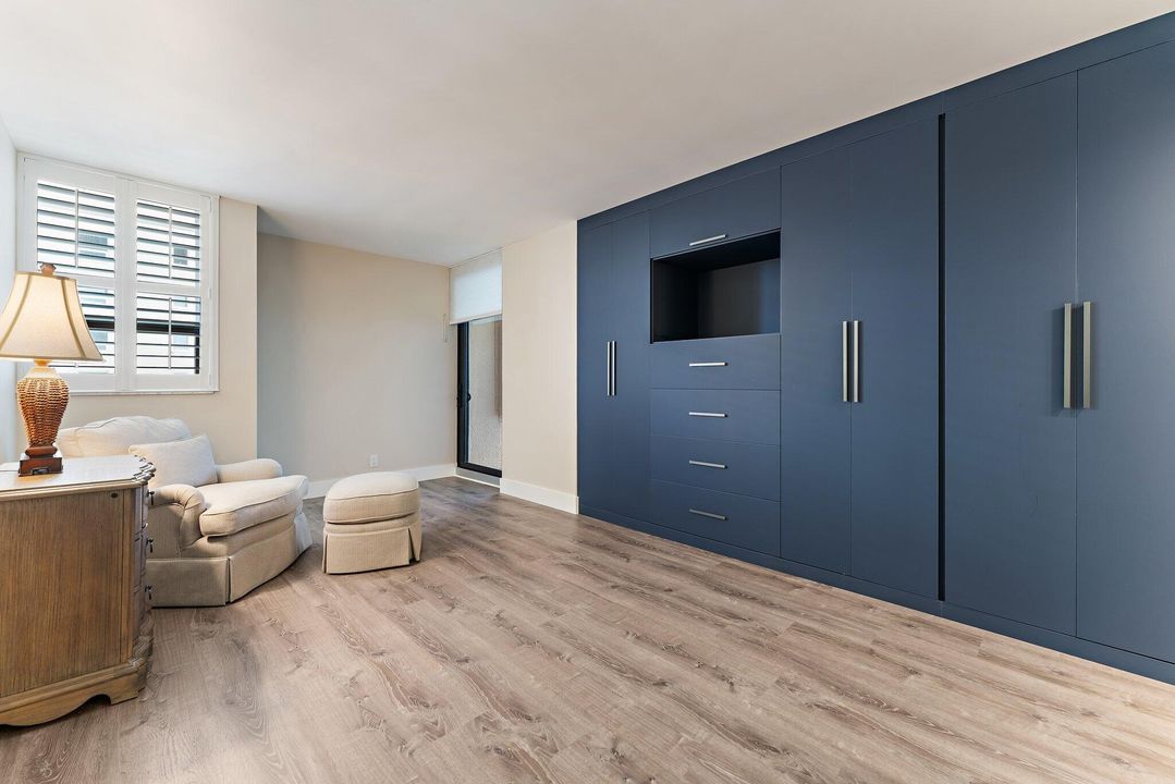 待售: $1,125,000 (2 贝兹, 2 浴室, 1662 平方英尺)