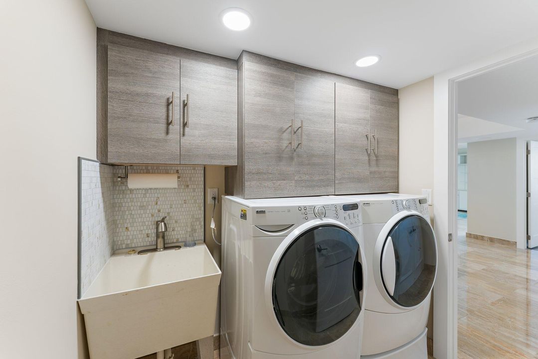 待售: $1,125,000 (2 贝兹, 2 浴室, 1662 平方英尺)