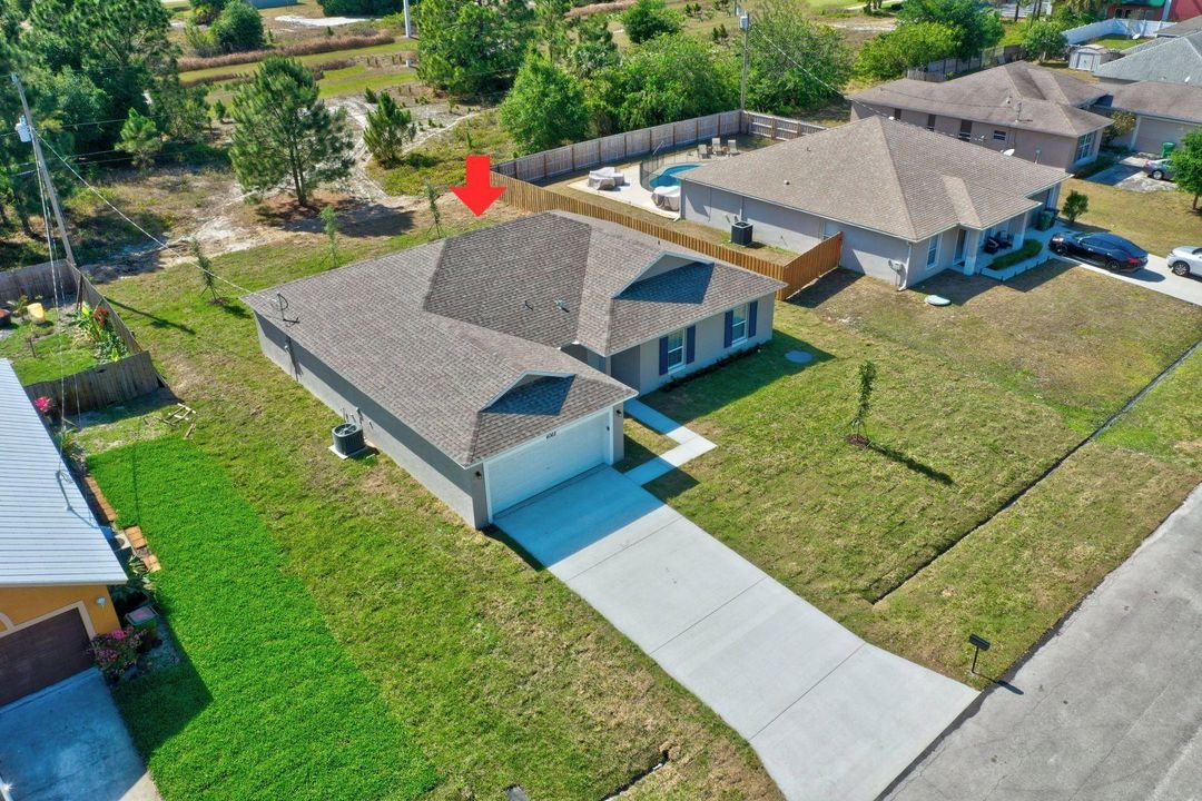 出租: $2,695 (4 贝兹, 2 浴室, 1915 平方英尺)