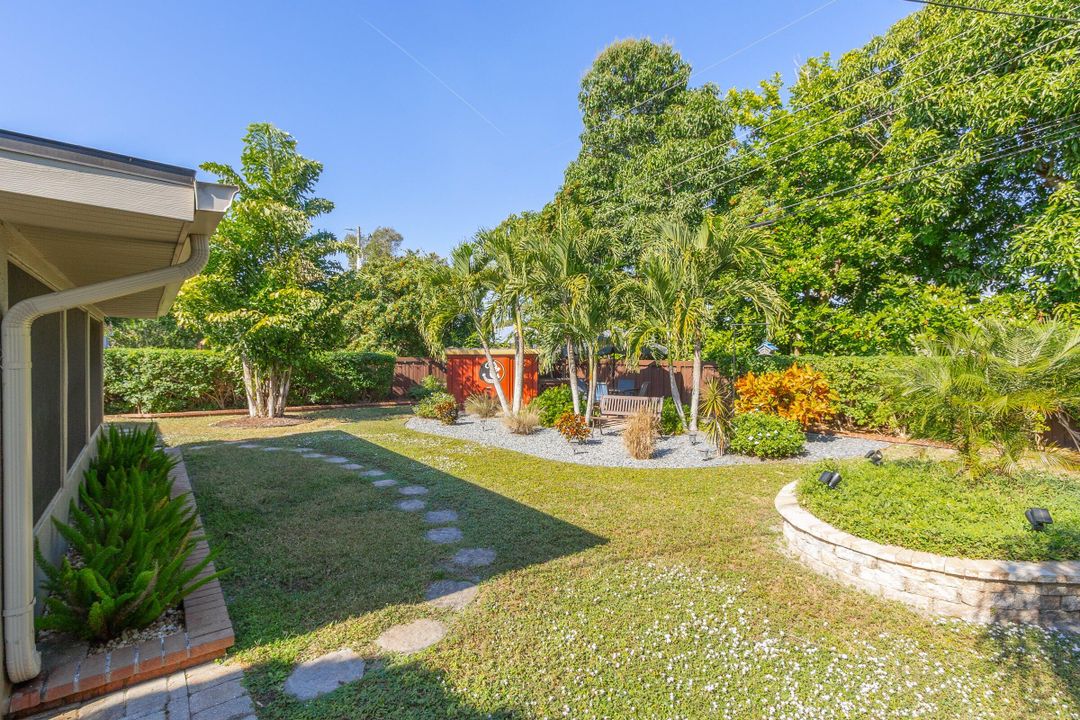 For Sale: $275,000 (3 beds, 1 baths, 1188 Square Feet)