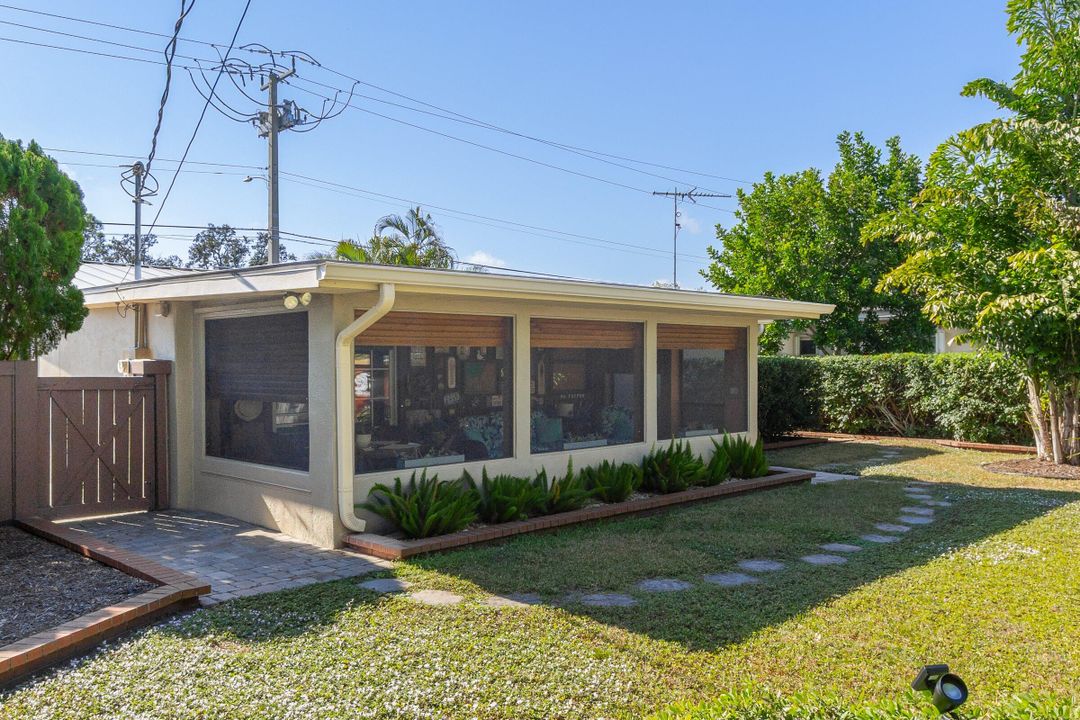For Sale: $275,000 (3 beds, 1 baths, 1188 Square Feet)