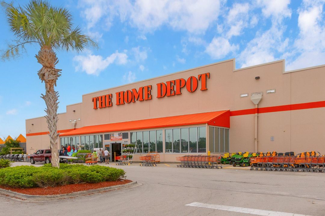 For Sale: $275,000 (3 beds, 1 baths, 1188 Square Feet)