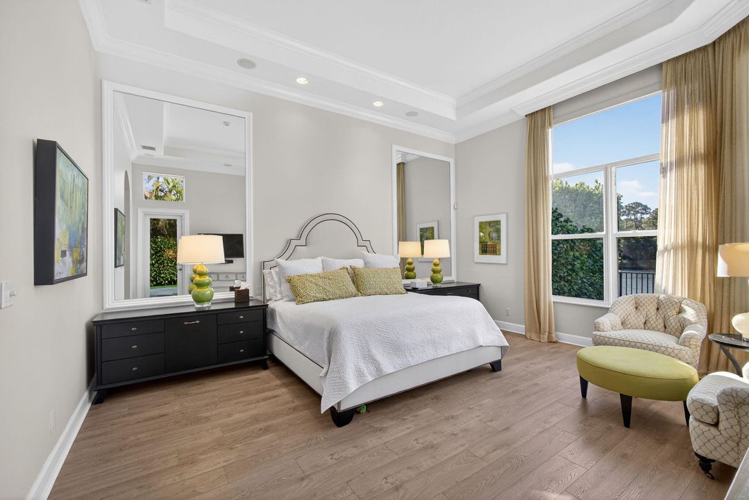 En Venta: $2,399,000 (4 camas, 4 baños, 3034 Pies cuadrados)