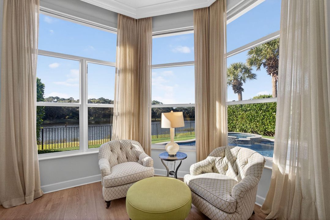 En Venta: $2,399,000 (4 camas, 4 baños, 3034 Pies cuadrados)