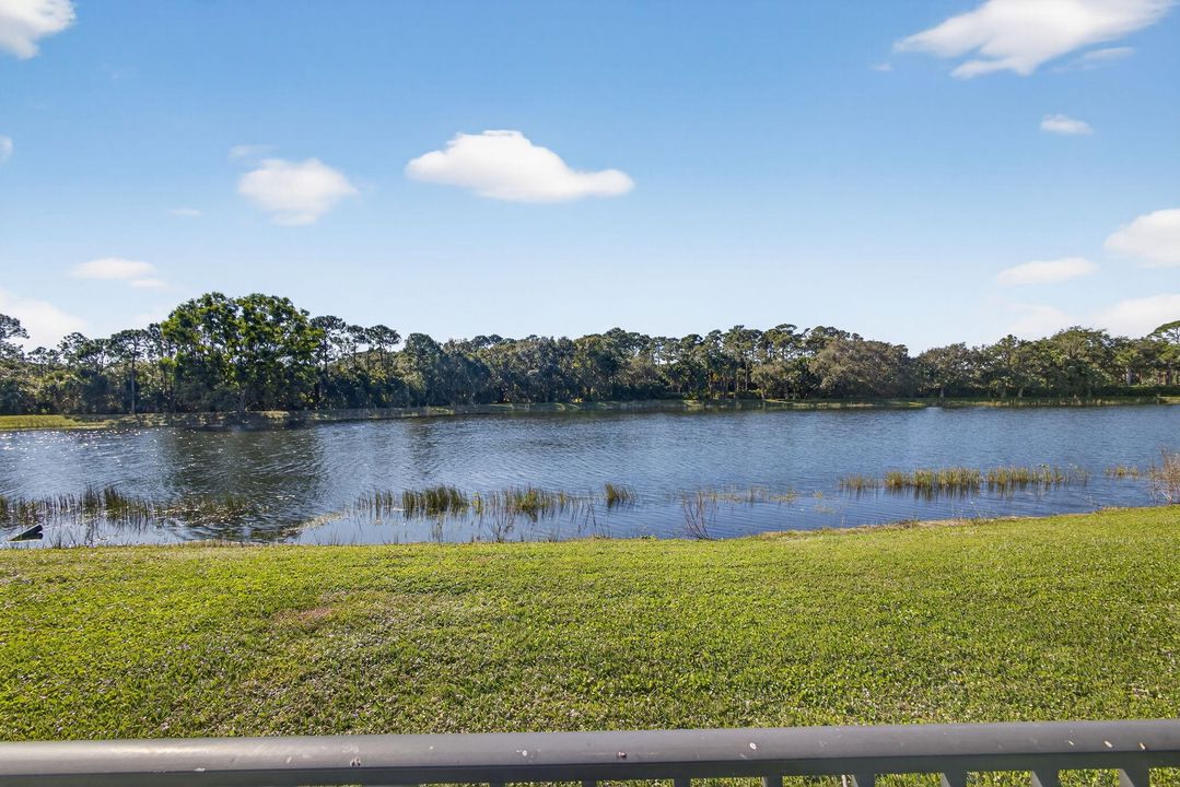 En Venta: $2,399,000 (4 camas, 4 baños, 3034 Pies cuadrados)