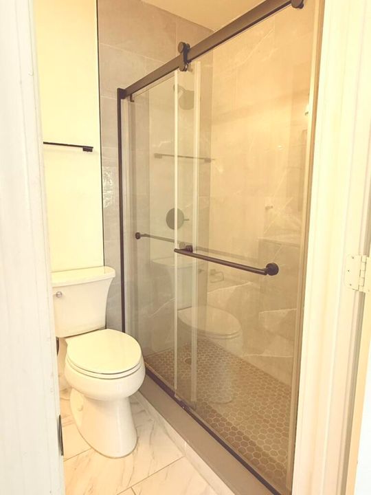 For Sale: $449,000 (2 beds, 2 baths, 1300 Square Feet)