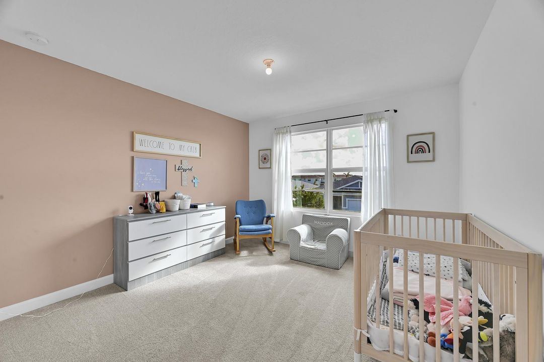 For Rent: $4,000 (4 beds, 2 baths, 2582 Square Feet)