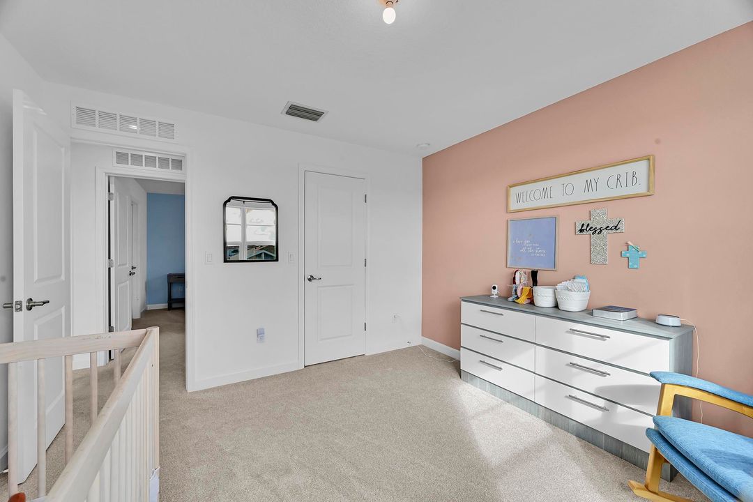 For Rent: $4,000 (4 beds, 2 baths, 2582 Square Feet)