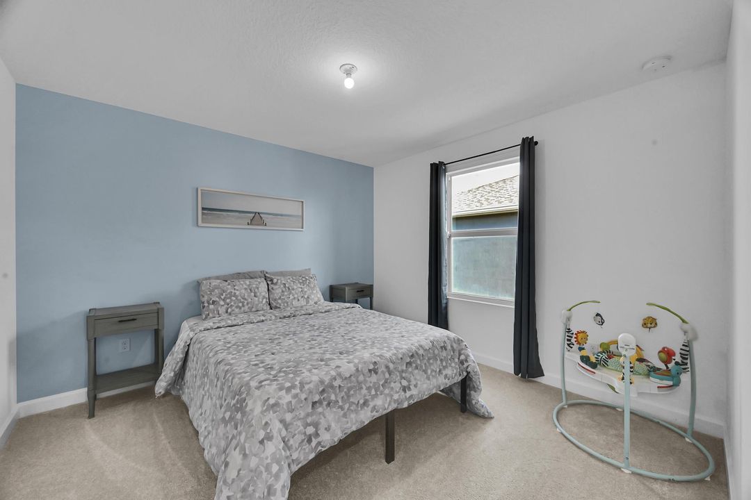 For Rent: $4,000 (4 beds, 2 baths, 2582 Square Feet)