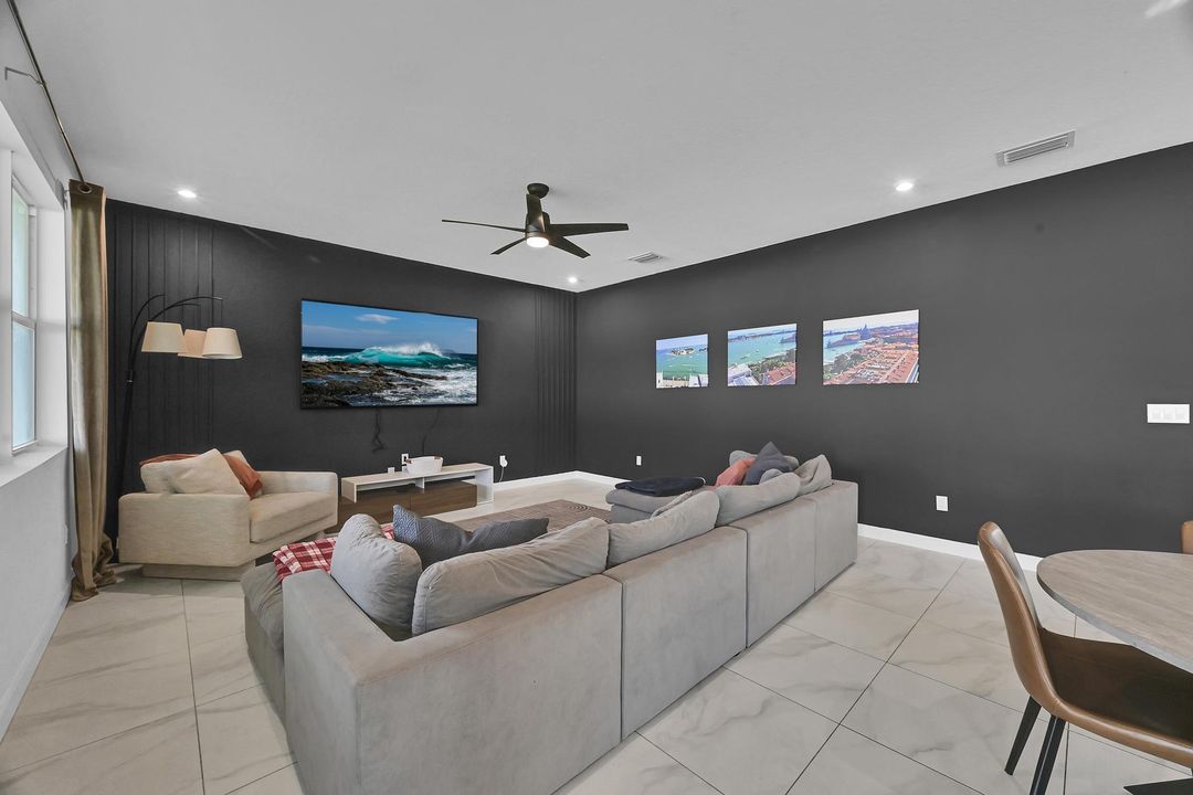 For Rent: $4,000 (4 beds, 2 baths, 2582 Square Feet)