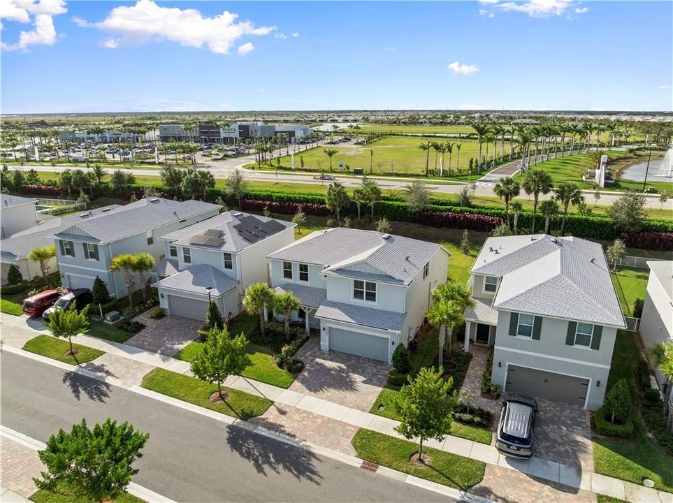 En Venta: $599,999 (5 camas, 4 baños, 2896 Pies cuadrados)