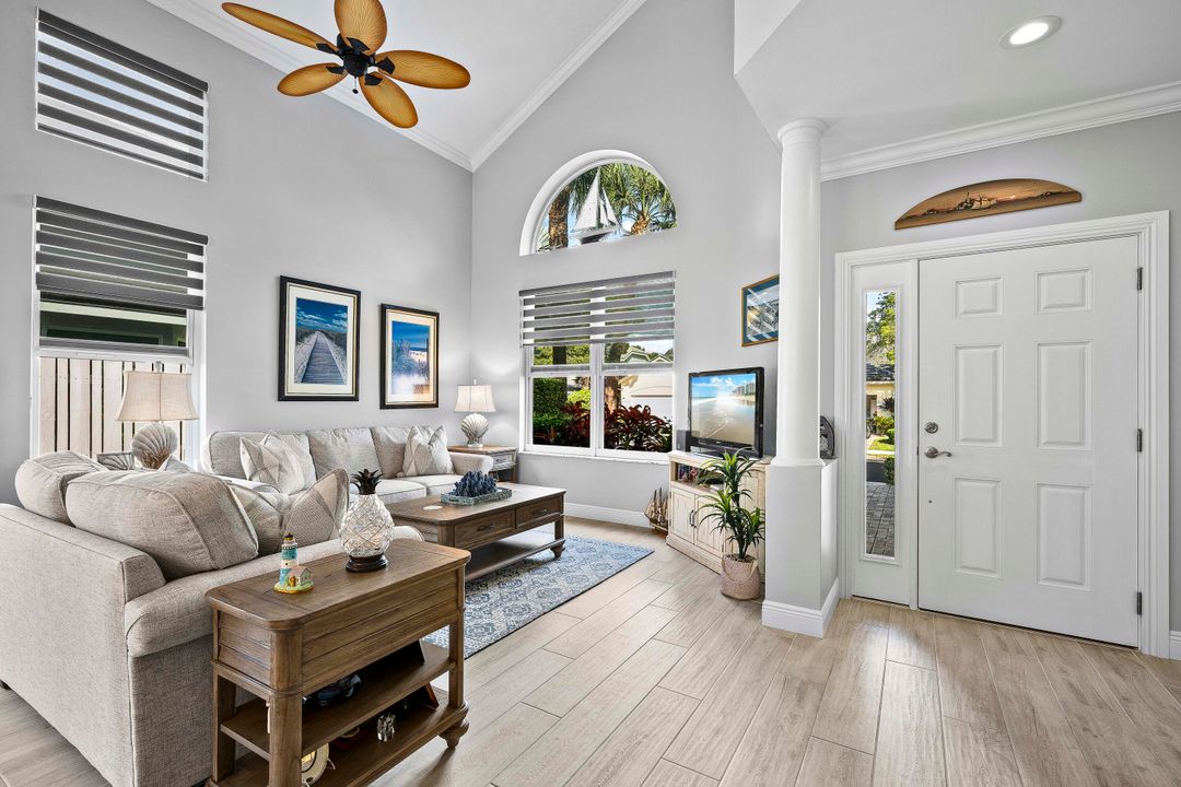 待售: $1,555,999 (3 贝兹, 2 浴室, 2023 平方英尺)