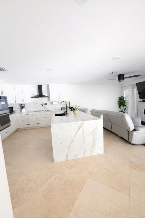 For Rent: $3,500 (4 beds, 2 baths, 2296 Square Feet)