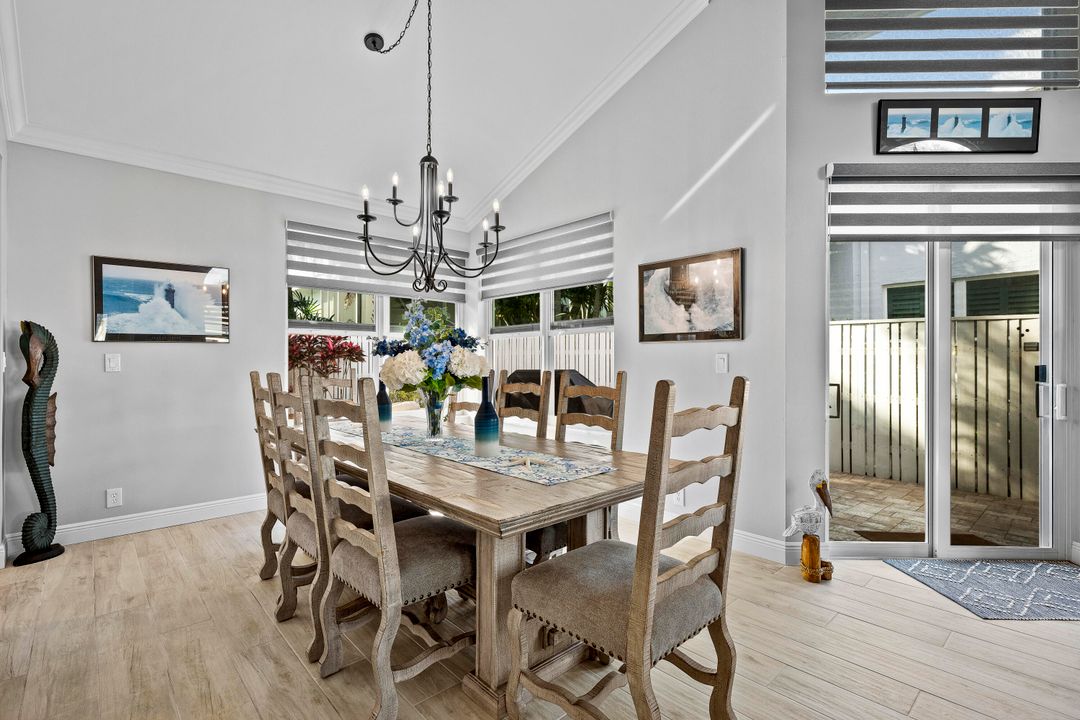 待售: $1,555,999 (3 贝兹, 2 浴室, 2023 平方英尺)