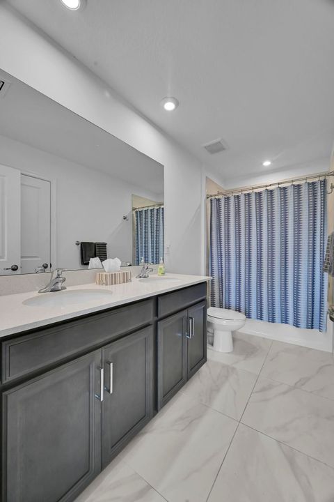 For Rent: $4,000 (4 beds, 2 baths, 2582 Square Feet)