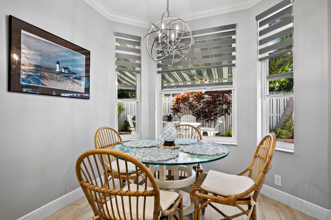 待售: $1,555,999 (3 贝兹, 2 浴室, 2023 平方英尺)