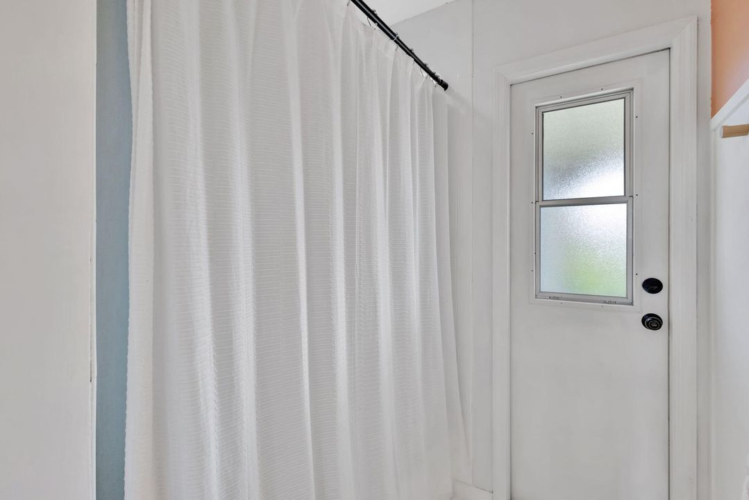 На продажу: $445,000 (3 спален, 2 ванн, 1512 Квадратных фут)