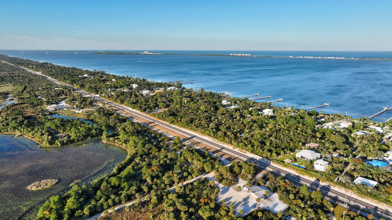 На продажу: $445,000 (3 спален, 2 ванн, 1512 Квадратных фут)