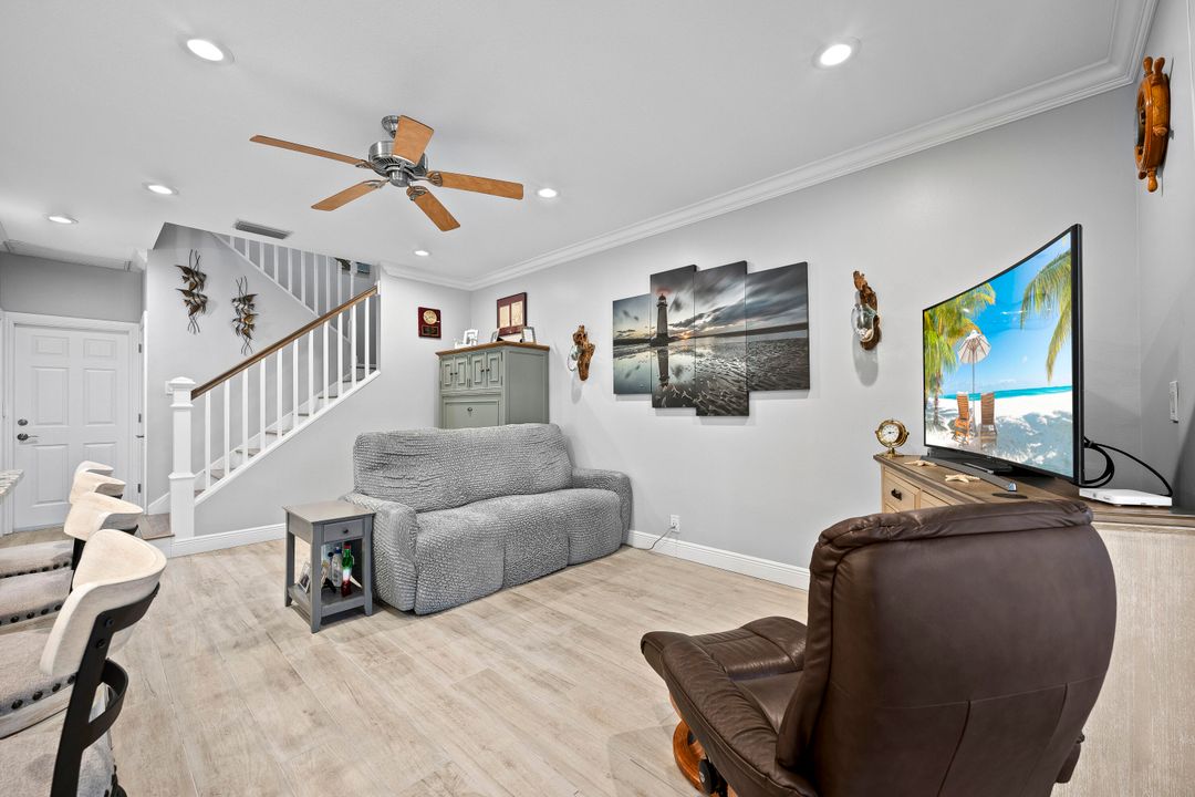 待售: $1,555,999 (3 贝兹, 2 浴室, 2023 平方英尺)