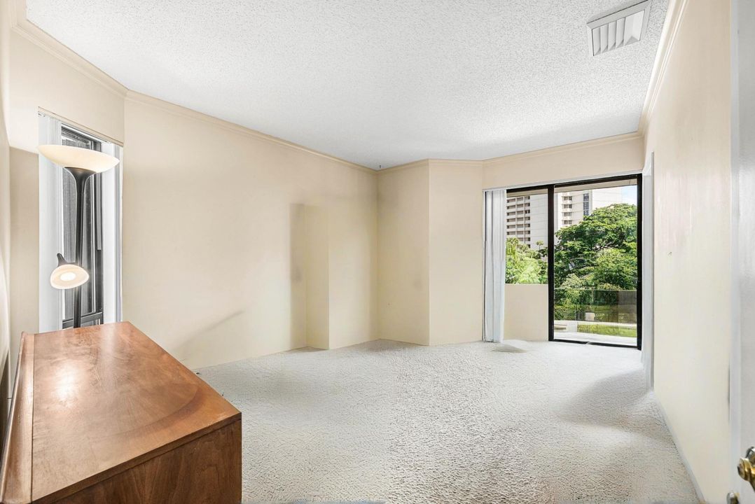 For Sale: $1,300,000 (3 beds, 3 baths, 2706 Square Feet)