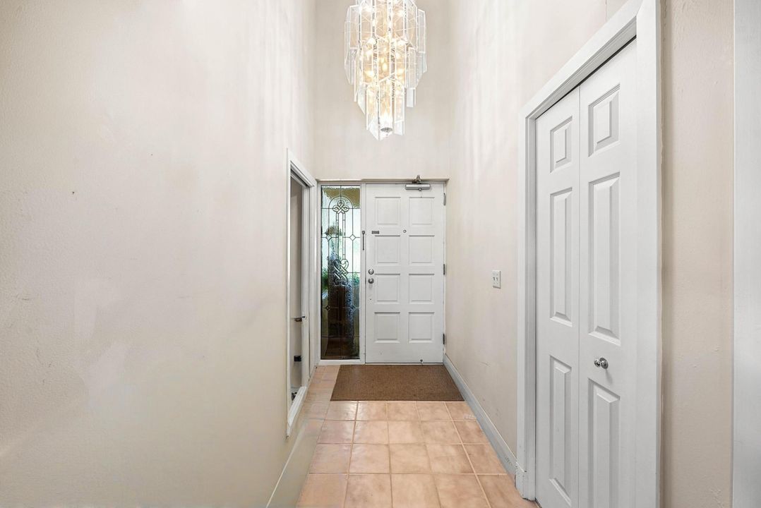 For Sale: $1,300,000 (3 beds, 3 baths, 2706 Square Feet)