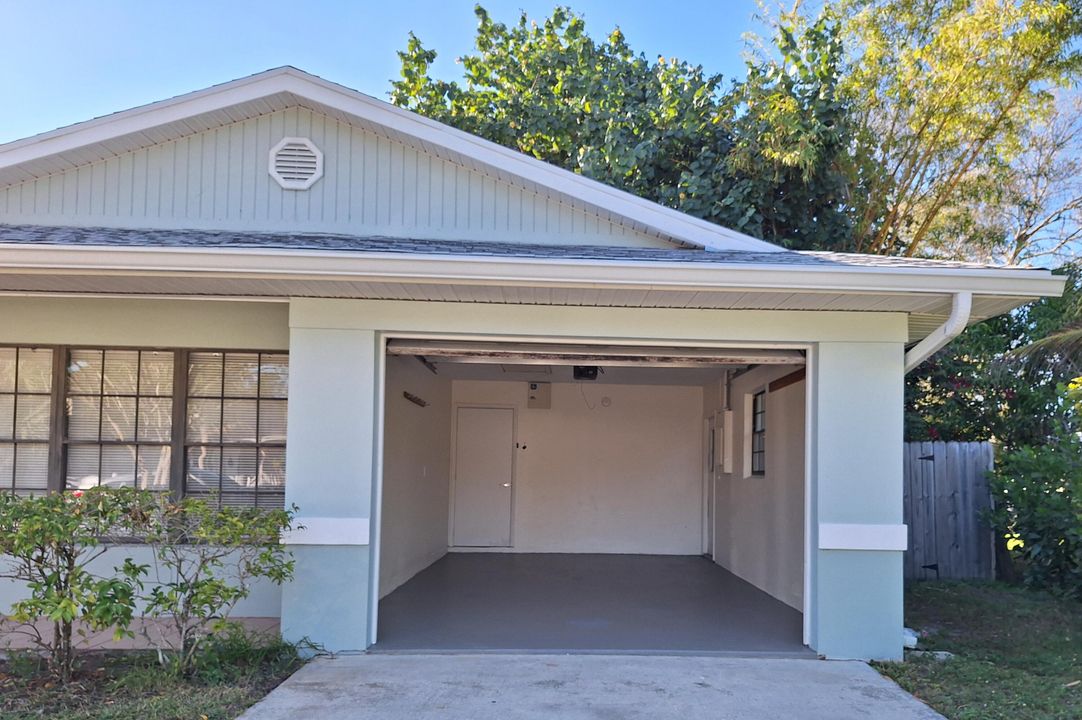 En Venta: $305,000 (3 camas, 2 baños, 1170 Pies cuadrados)