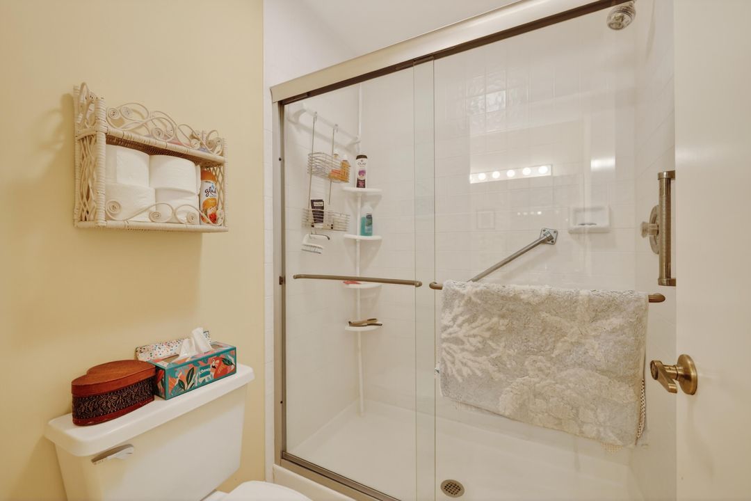 En Venta: $272,000 (2 camas, 2 baños, 1181 Pies cuadrados)