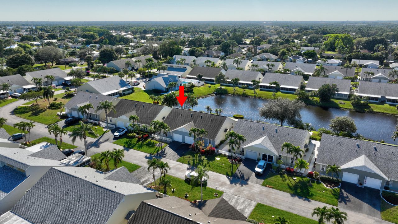 En Venta: $272,000 (2 camas, 2 baños, 1181 Pies cuadrados)