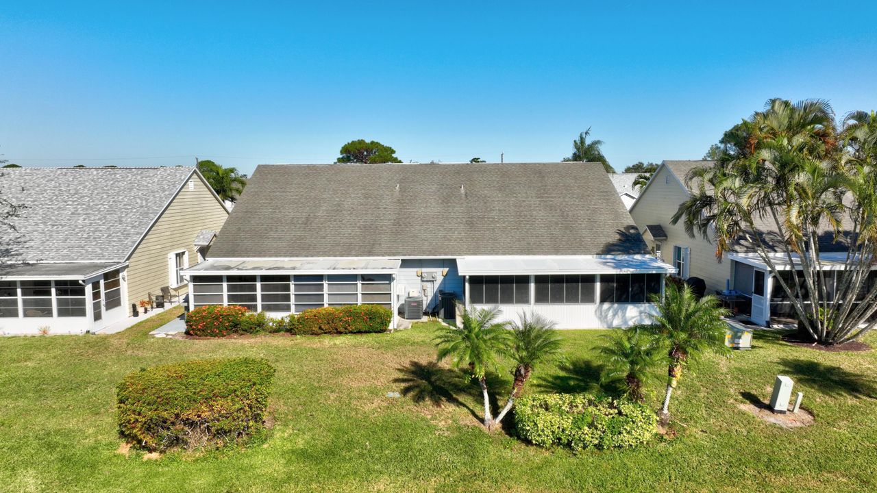 En Venta: $272,000 (2 camas, 2 baños, 1181 Pies cuadrados)