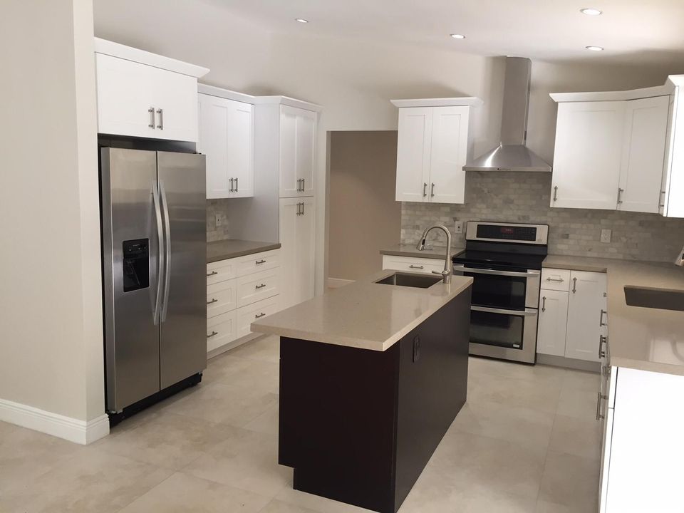 For Rent: $6,600 (4 beds, 2 baths, 2498 Square Feet)