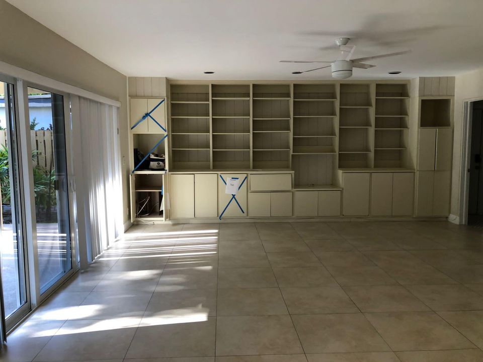 For Rent: $6,600 (4 beds, 2 baths, 2498 Square Feet)