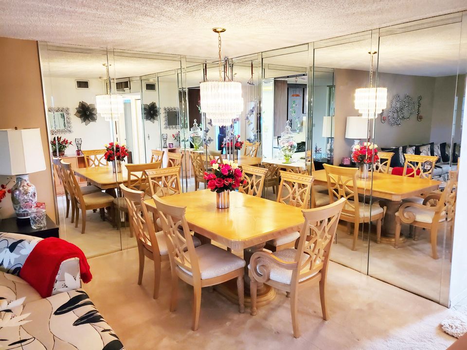 待售: $159,000 (2 贝兹, 2 浴室, 1000 平方英尺)