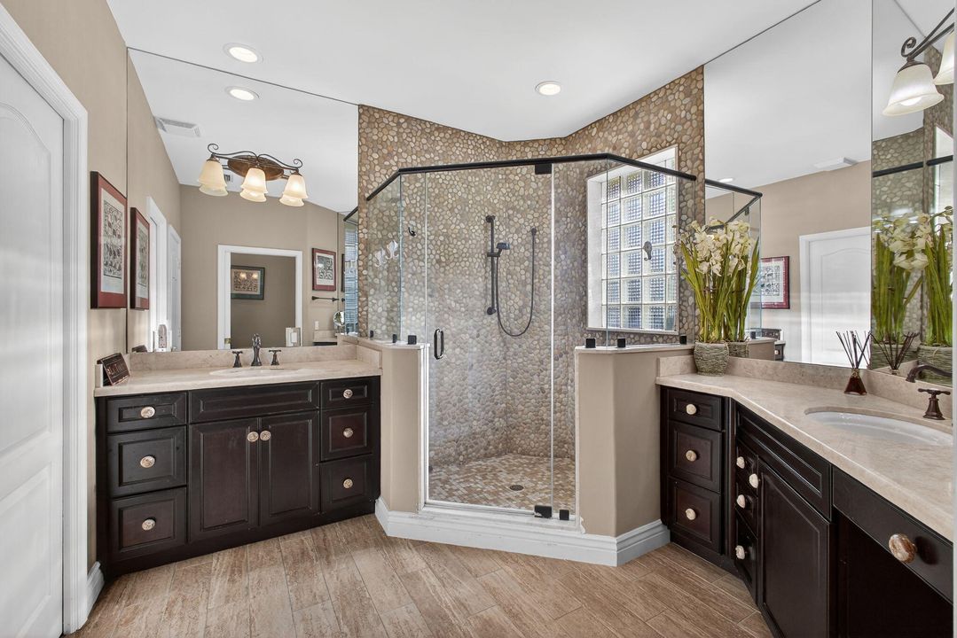 For Sale: $1,500,000 (4 beds, 3 baths, 2618 Square Feet)