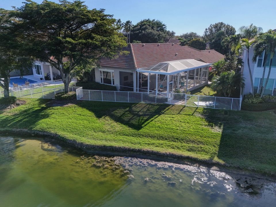 For Sale: $1,500,000 (4 beds, 3 baths, 2618 Square Feet)