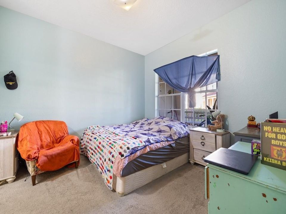 En Venta: $180,000 (2 camas, 2 baños, 1070 Pies cuadrados)