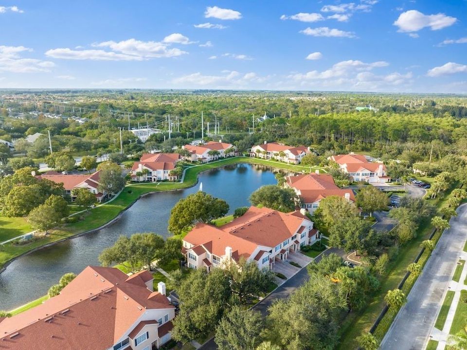 En Venta: $180,000 (2 camas, 2 baños, 1070 Pies cuadrados)