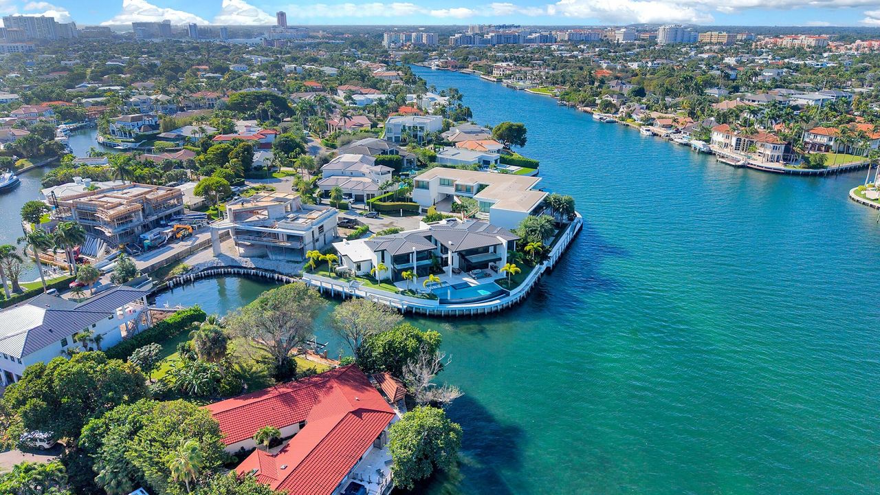 For Sale: $29,500,000 (5 beds, 5 baths, 6579 Square Feet)