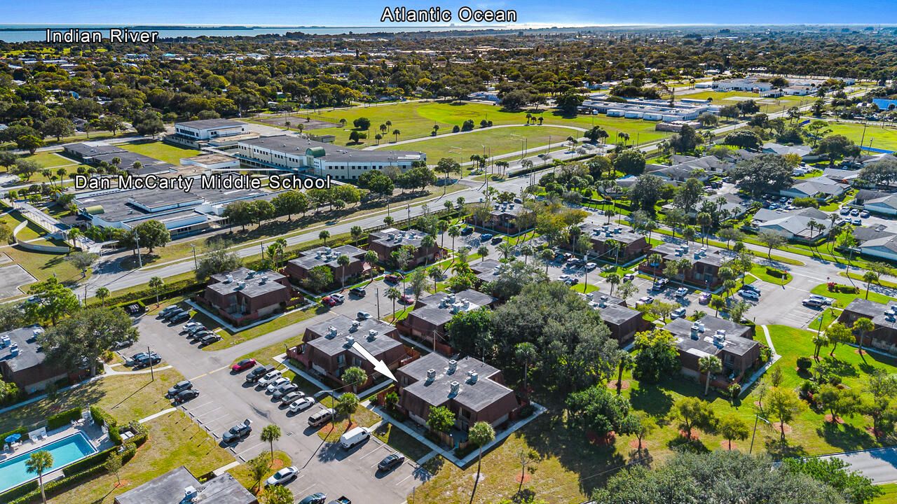 En Venta: $159,000 (2 camas, 1 baños, 1328 Pies cuadrados)