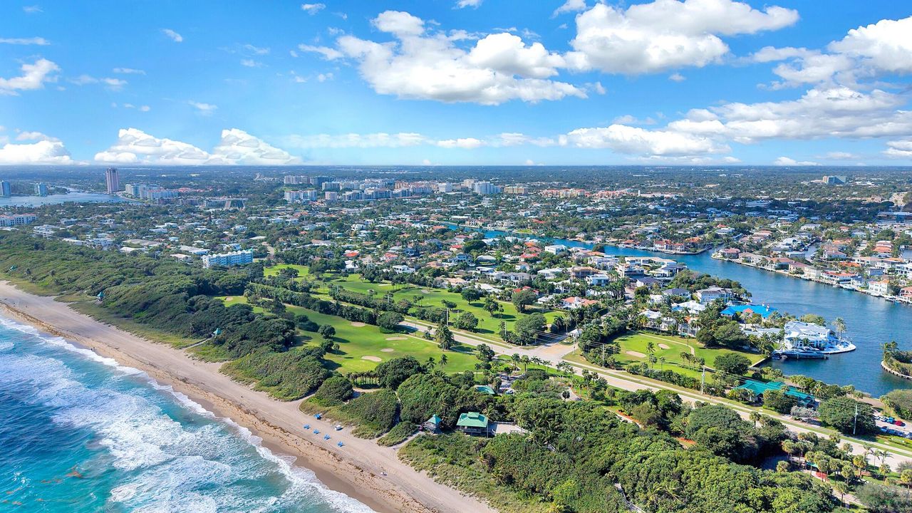 For Sale: $29,500,000 (5 beds, 5 baths, 6579 Square Feet)