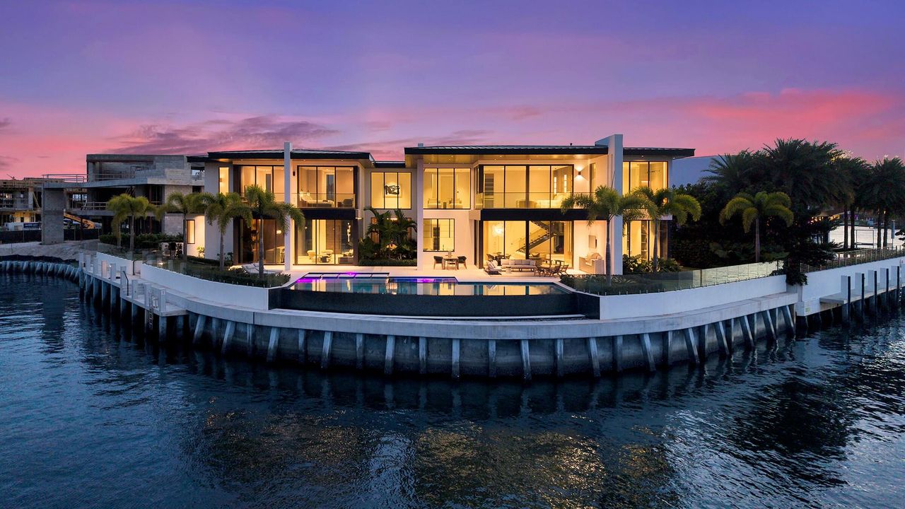 For Sale: $29,500,000 (5 beds, 5 baths, 6579 Square Feet)