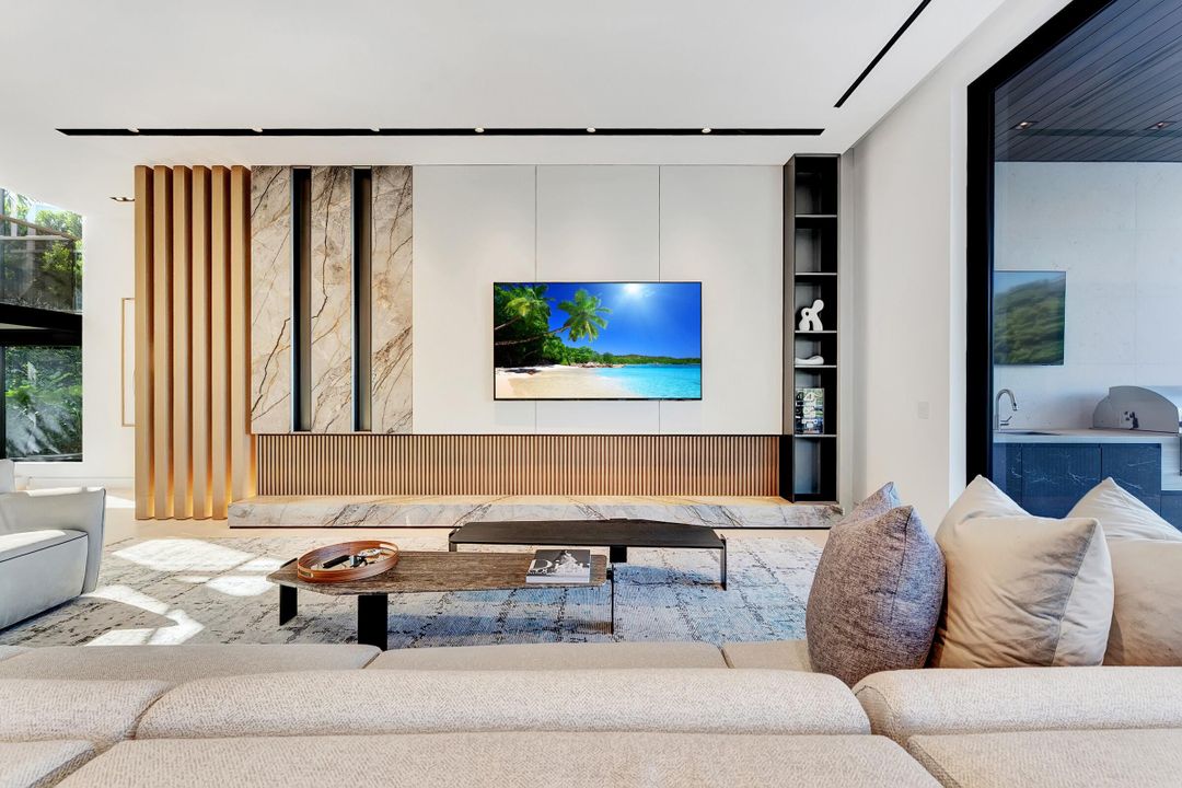 For Sale: $29,500,000 (5 beds, 5 baths, 6579 Square Feet)