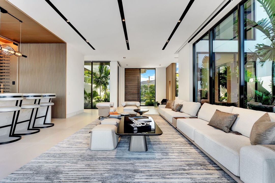 For Sale: $29,500,000 (5 beds, 5 baths, 6579 Square Feet)