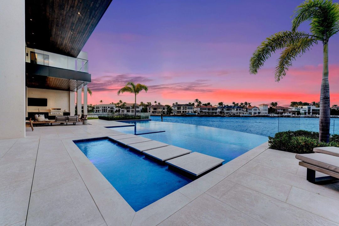 For Sale: $29,500,000 (5 beds, 5 baths, 6579 Square Feet)